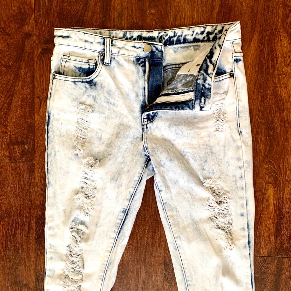 ACID WASH JEANS - Picture 5 of 8